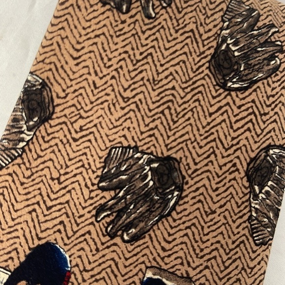 Vintage Norman Rockwell The Rookie Silk Tie The Saturday Evening Post 1995 Tan - Picture 5 of 12